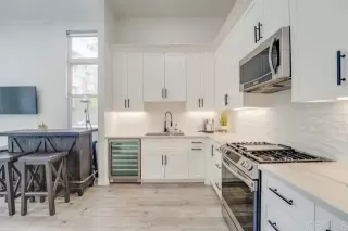 Photo #2: PTP2404423 Listing