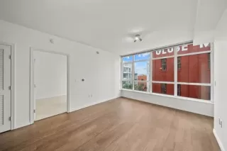 Photo #4: PTP2404541 Listing