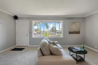 Photo #5: PTP2404730 Listing