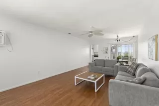 Photo #5: PTP2404748 Listing