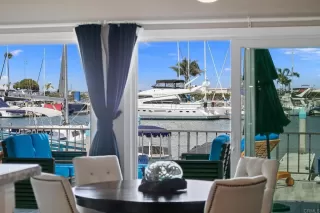 Photo #1: PTP2404805 Listing