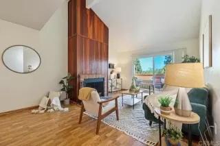 Photo #1: PTP2404875 Listing 