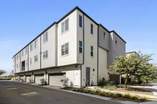 Photo #1: PTP2404915 Listing