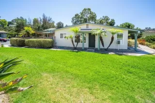 Photo #1: PTP2404926 Listing