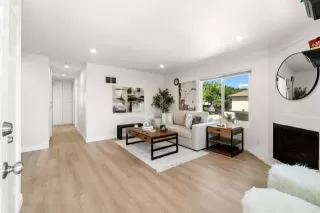 Photo #1: PTP2404952 Listing