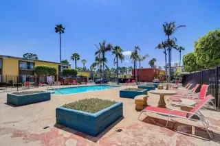 Photo #2: PTP2405055 Listing 