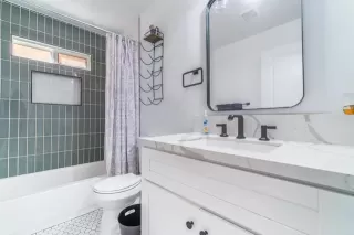 Photo #5: PTP2405055 Listing 