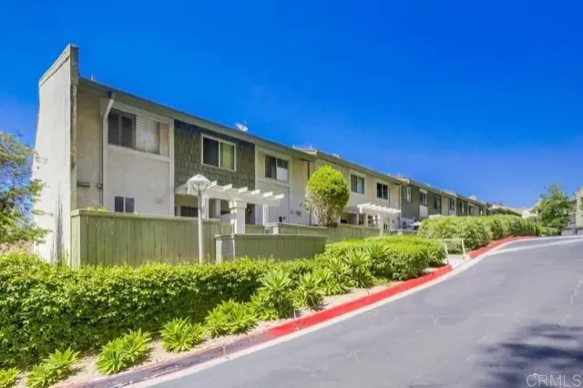 MLS: PTP2405201 Condo For Sale