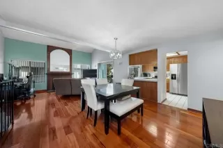 Photo #4: PTP2405207 Listing