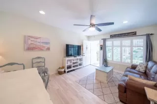 Photo #3: PTP2405277 Listing