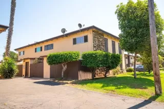 Photo #1: PTP2405588 Listing
