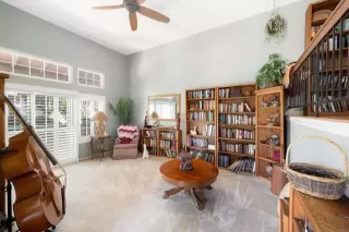 Photo #4: PTP2405646 Listing 