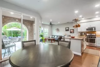 Photo #5: PTP2405697 Listing