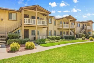 Photo #5: PTP2405738 Listing 