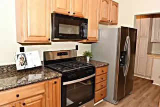 Photo #5: PTP2405769 Listing