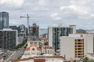 Photo #1: PTP2405843 Listing 