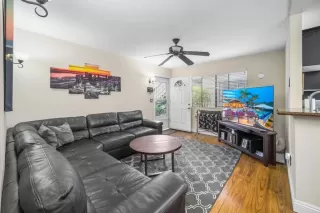 Photo #4: PTP2405857 Listing