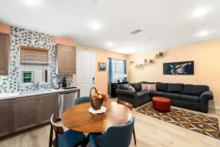 Photo #3: PTP2406079 Listing 