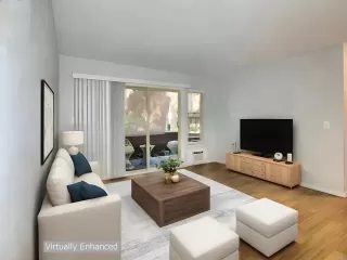 Photo #1: PTP2406278 Listing