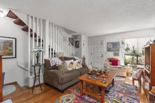 Photo #2: PTP2406285 Listing