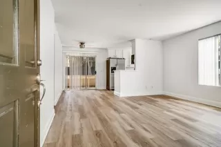 Photo #5: PTP2406303 Listing 