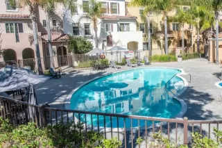 Photo #2: PTP2406306 Listing 