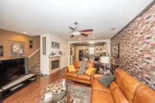 Photo #5: PTP2406306 Listing 