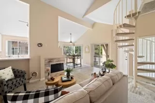 Photo #3: PTP2406361 Listing