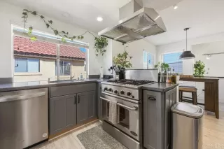 Photo #1: PTP2406567 Listing