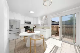 Photo #5: PTP2406590 Listing