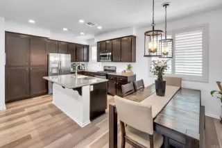 Photo #1: PTP2406796 Listing