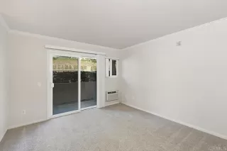 Photo #1: PTP2406844 Listing