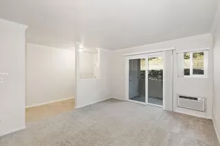 Photo #3: PTP2406844 Listing