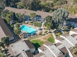 Photo #3: PTP2406903 Listing