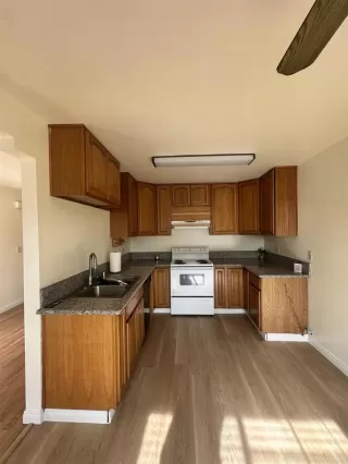 Photo #3: PTP2406976 Listing