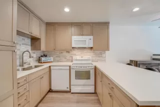 Photo #2: PTP2407035 Listing