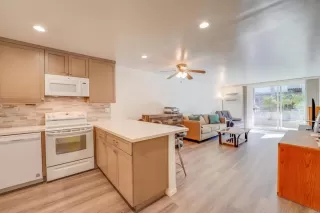 Photo #6: PTP2407035 Listing