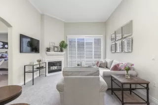 Photo #1: PTP2407330 Listing 