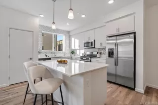 Photo #6: PTP2407412 Listing