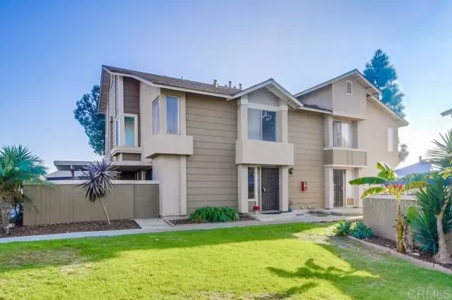 MLS: PTP2407423 Condo For Sale