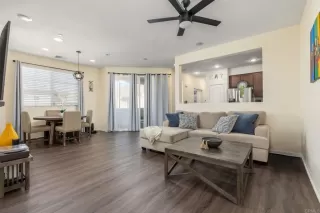 Photo #1: PTP2407474 Listing