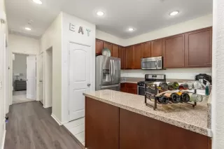 Photo #5: PTP2407474 Listing