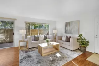 Photo #1: PTP2407531 Listing