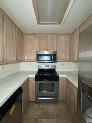 Photo #5: PTP2407536 Listing