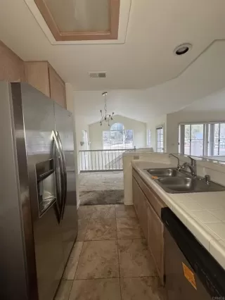 Photo #6: PTP2407536 Listing