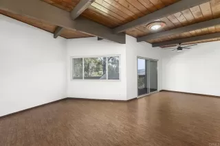 Photo #1: PTP2407542 Listing