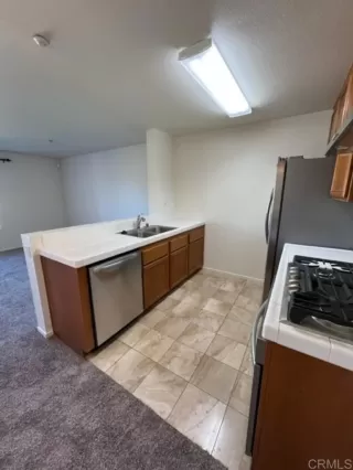 Photo #4: PTP2407596 Listing