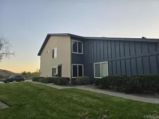 Photo #1: PTP2407629 Listing