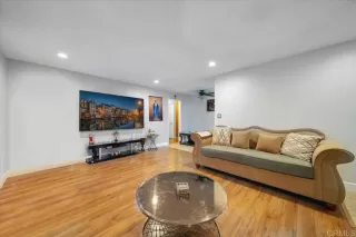 Photo #5: PTP2407660 Listing