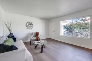 Photo #4: PTP2407729 Listing